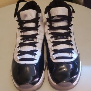 AIR Jordan 11 Retro Concord